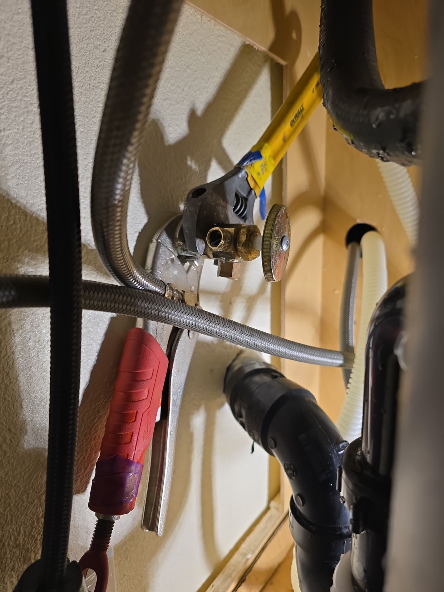 Water Leak Inspection & Repair by Us Plumbing 