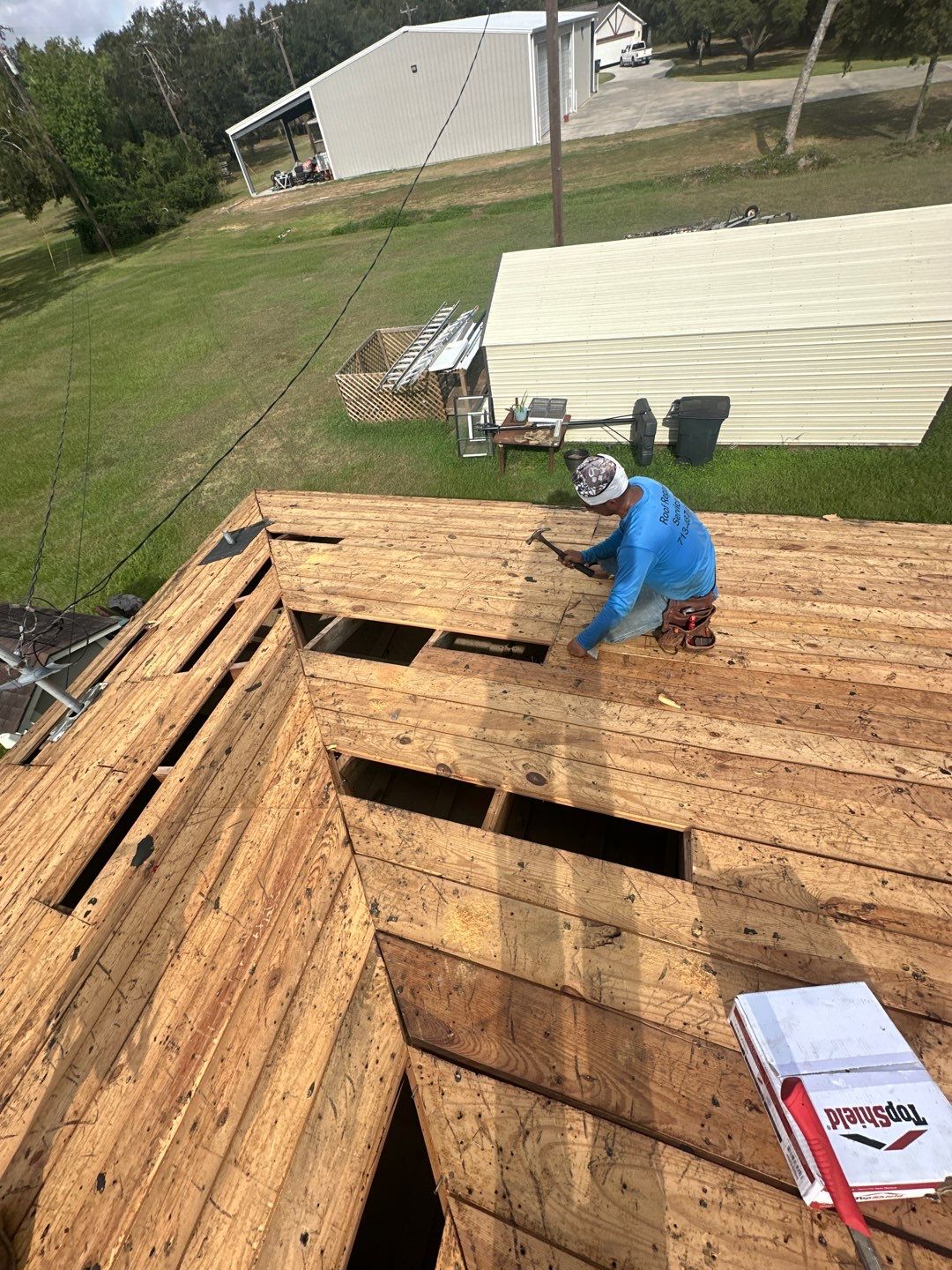 Residential Roofing Installation using Owen's Corning Duration (Lifetime) Shingles by Roof Repair Company