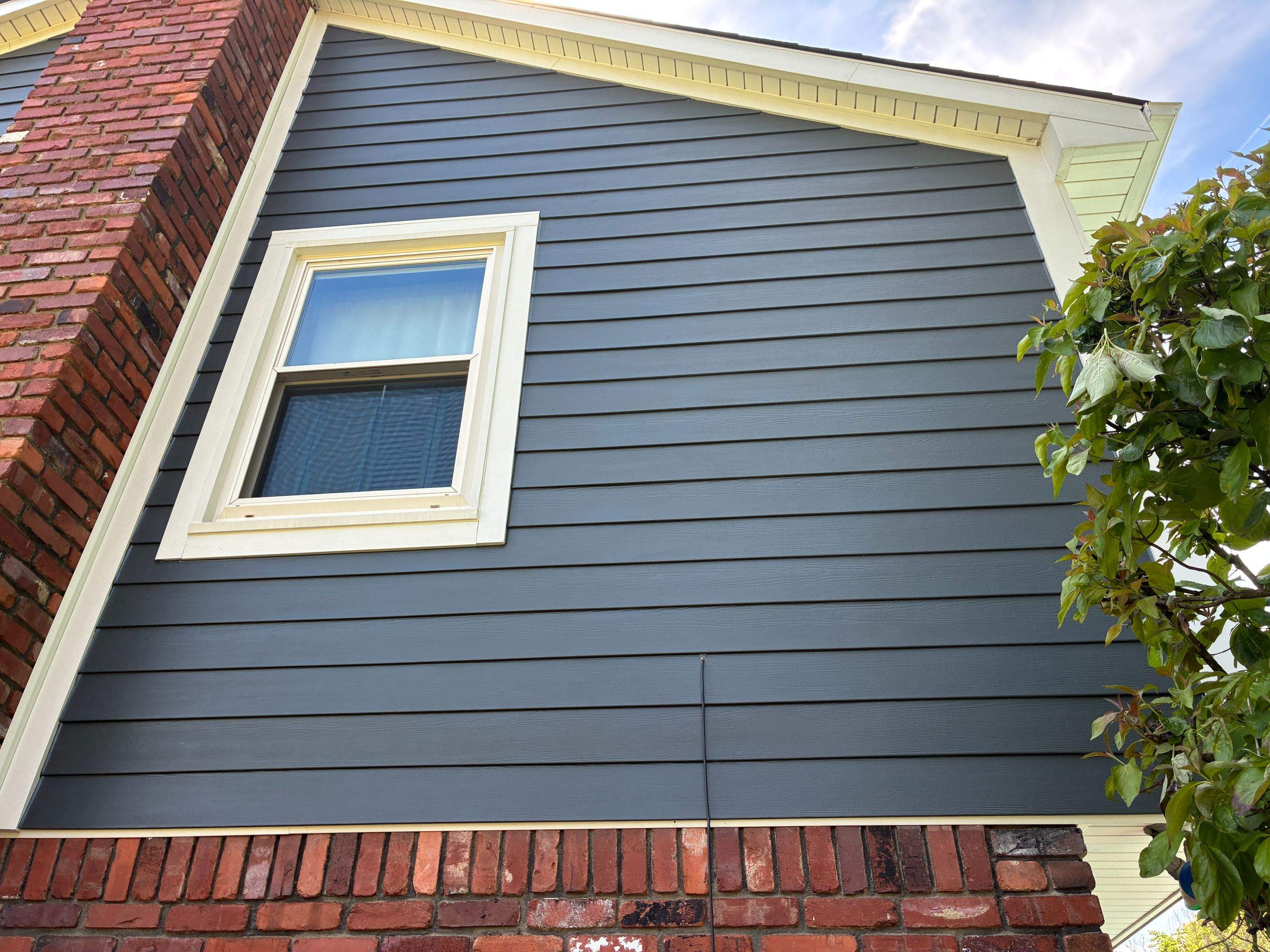 James Hardie in Iron Gray  by Ideal Siding Pittsburgh