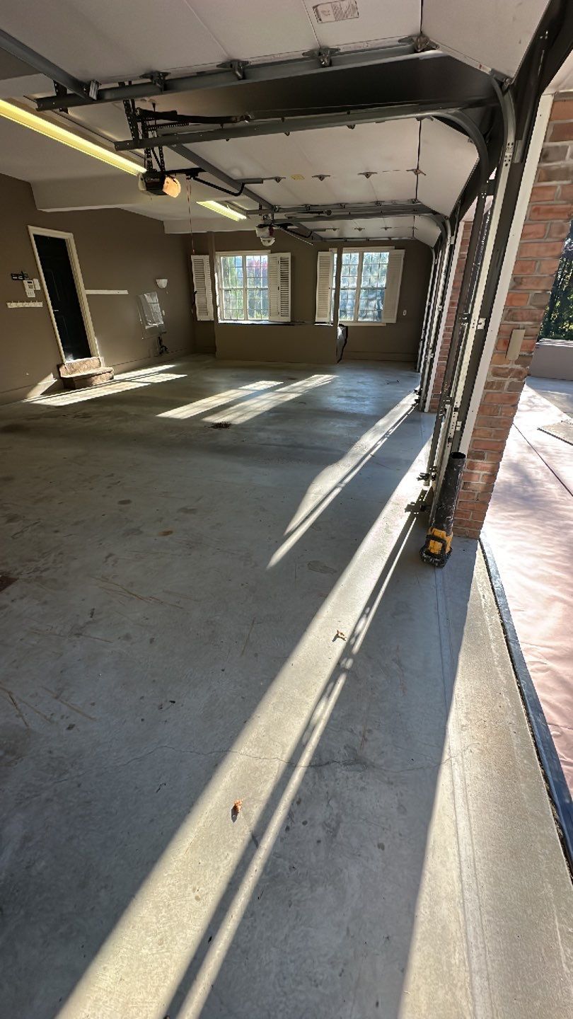 Big Garage Project in Mars by Floors in a Day, Inc