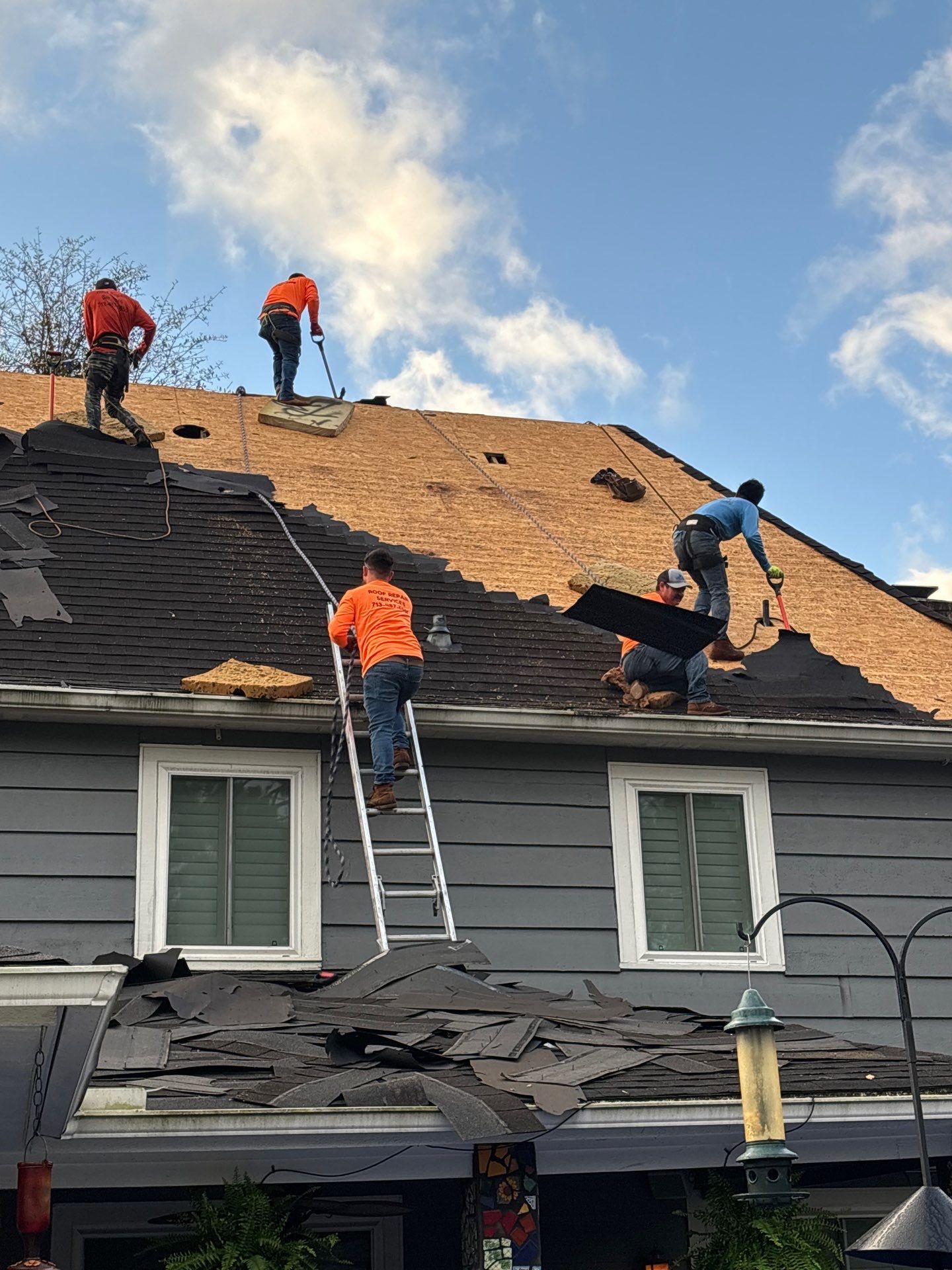 Roof Replacement Houston by Roof Repair Company