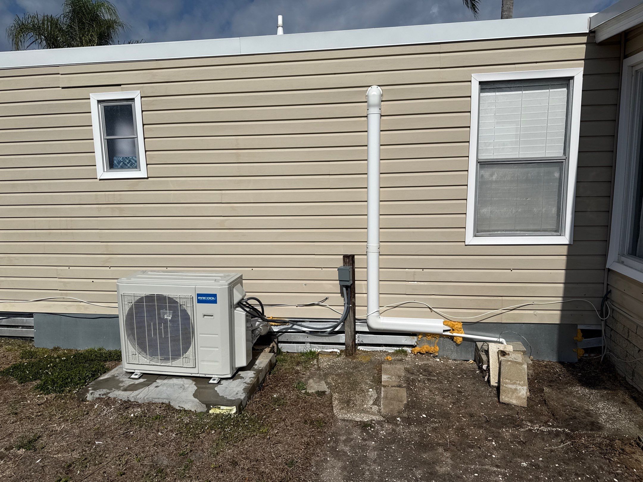 TPO Roof Cleaning & Mobile Home Soft Wash in Chulavista Landings – Ruskin, FL by Sunshine AquaWash