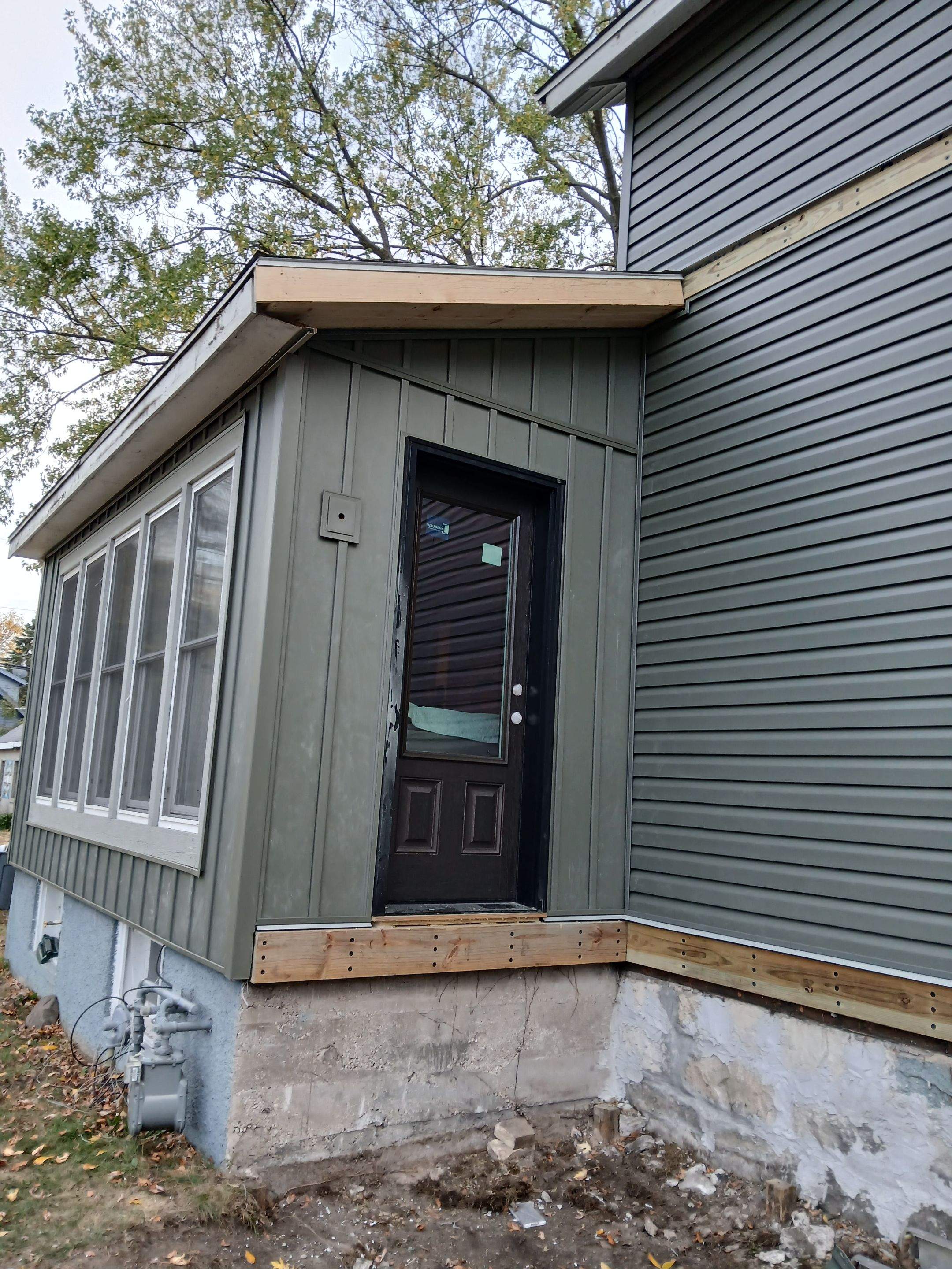 FULL HOME SIDING MAKEOVER SHEBOYGAN  by Gellings Roofing & Siding