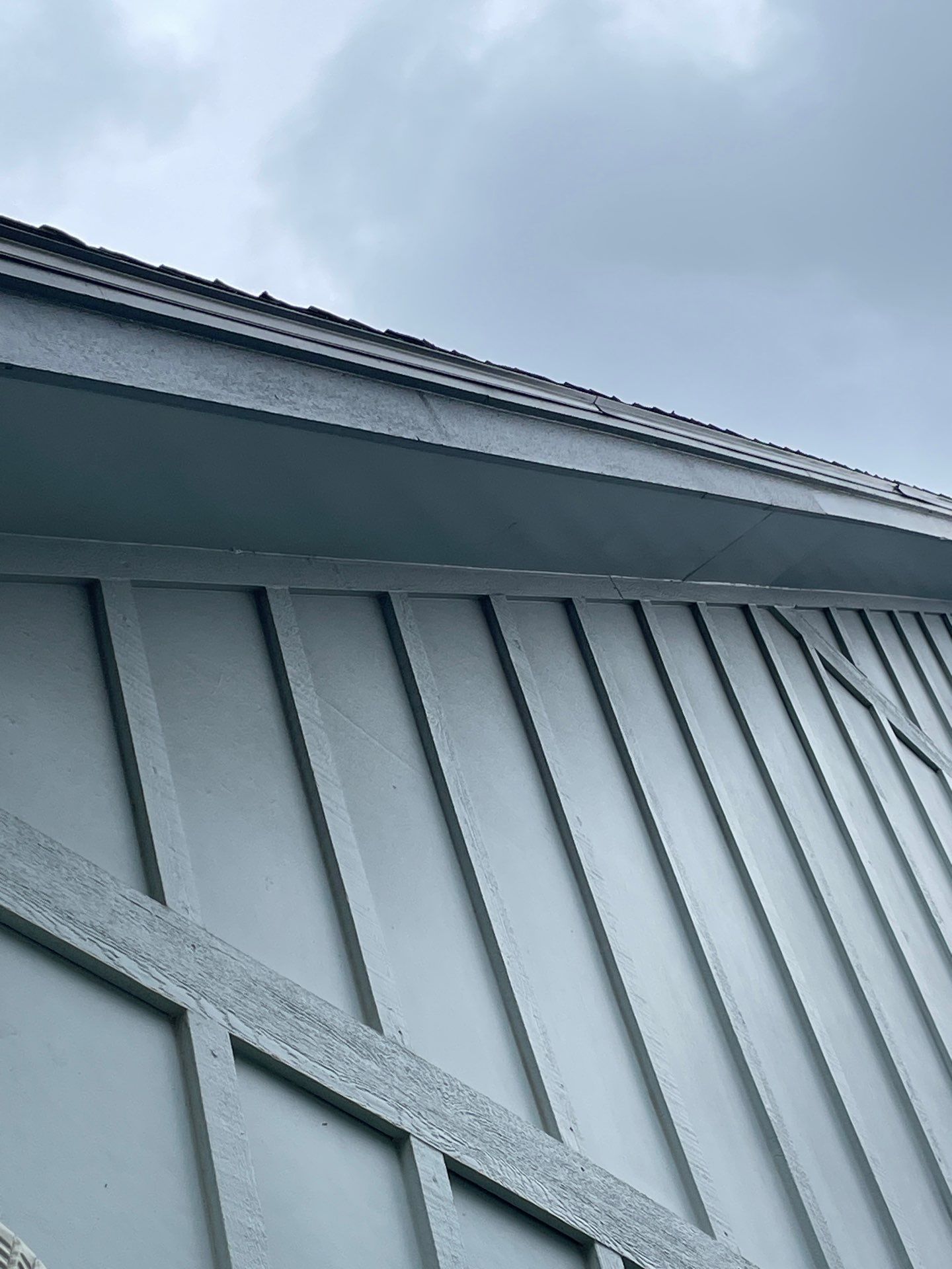 James Hardie siding in Overland park  by EEC  Windows, Siding & Roofing 