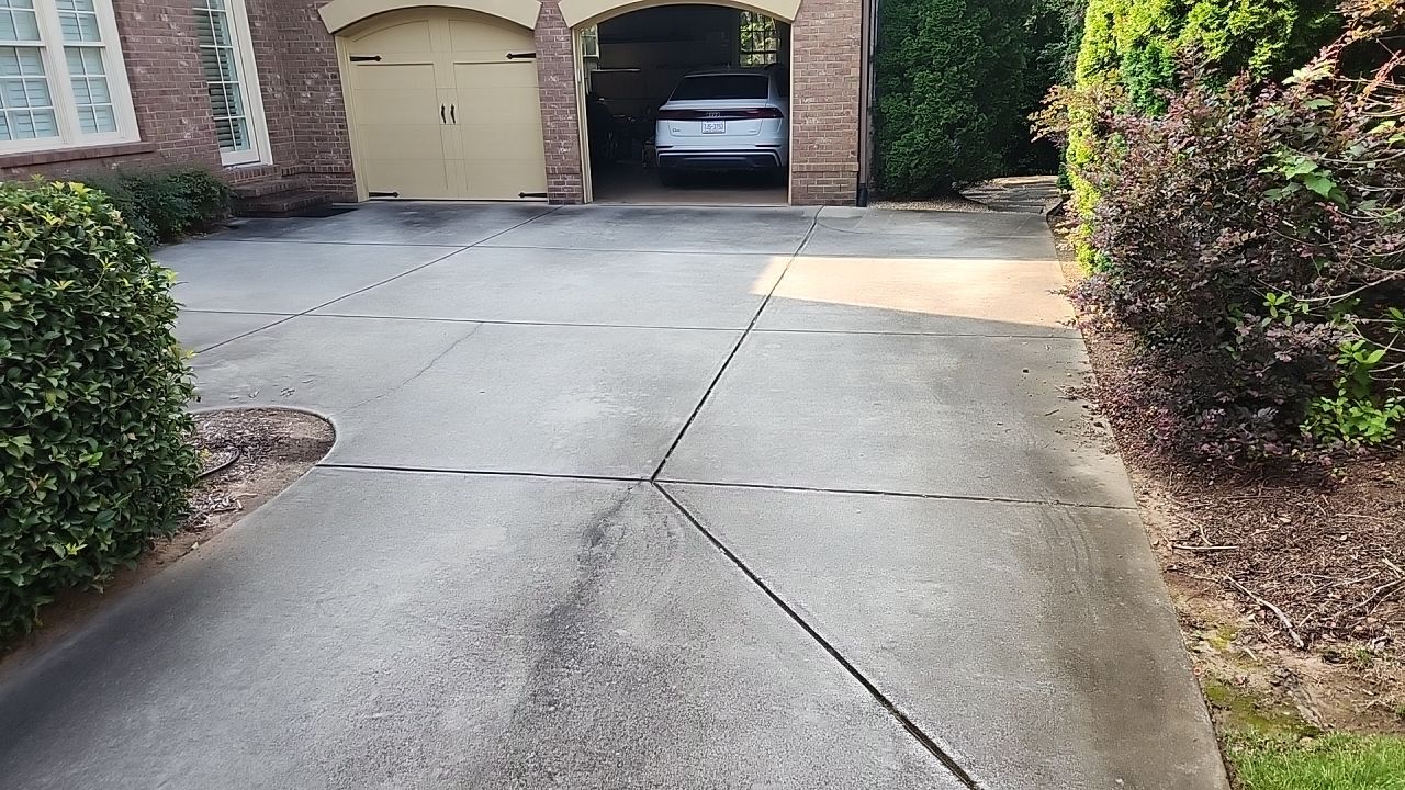 House Wash using cleaner by G&H Home Tech Pros LLC