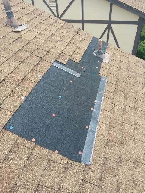 Commercial Roofing Installation using ATLAS Pinnacle Pristine Shingles by Harvey Roofing & Construction