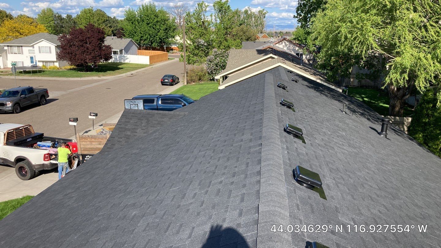 Fruitland Idaho Single Level Residential Roofing Installation using Owens Corning by ID Roofing LLC