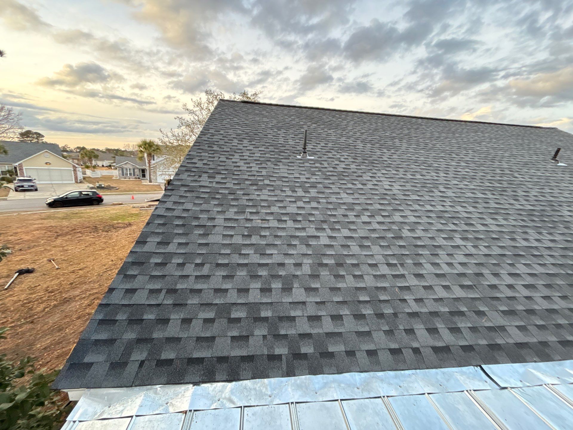 GAF HDZ - Charcoal by Linta Roofing Inc