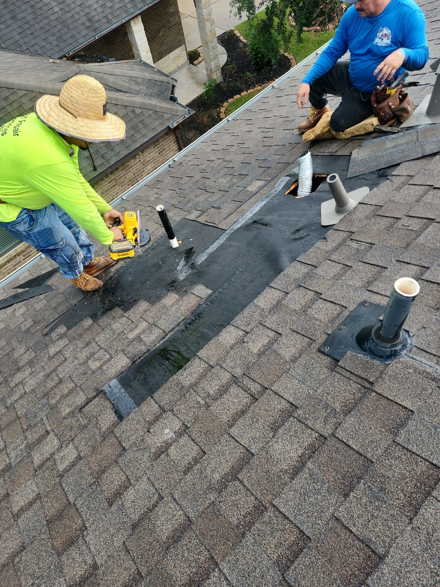 Residential Roofing Repair using Owen's Corning Duration (Lifetime) Shingles by Roof Repair Company