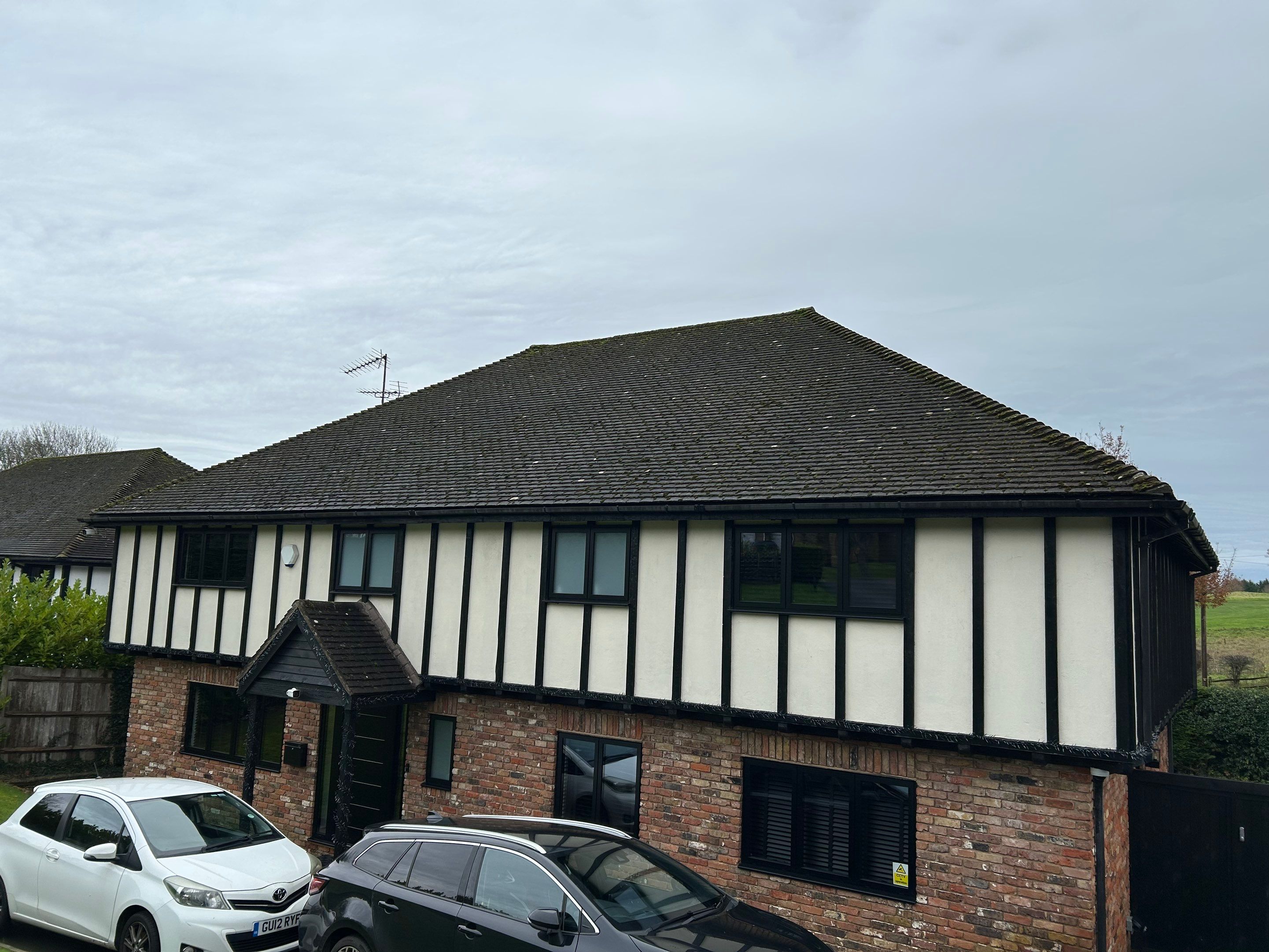 Roof Cleaning Kingswood by Ges Exterior Cleaning ltd