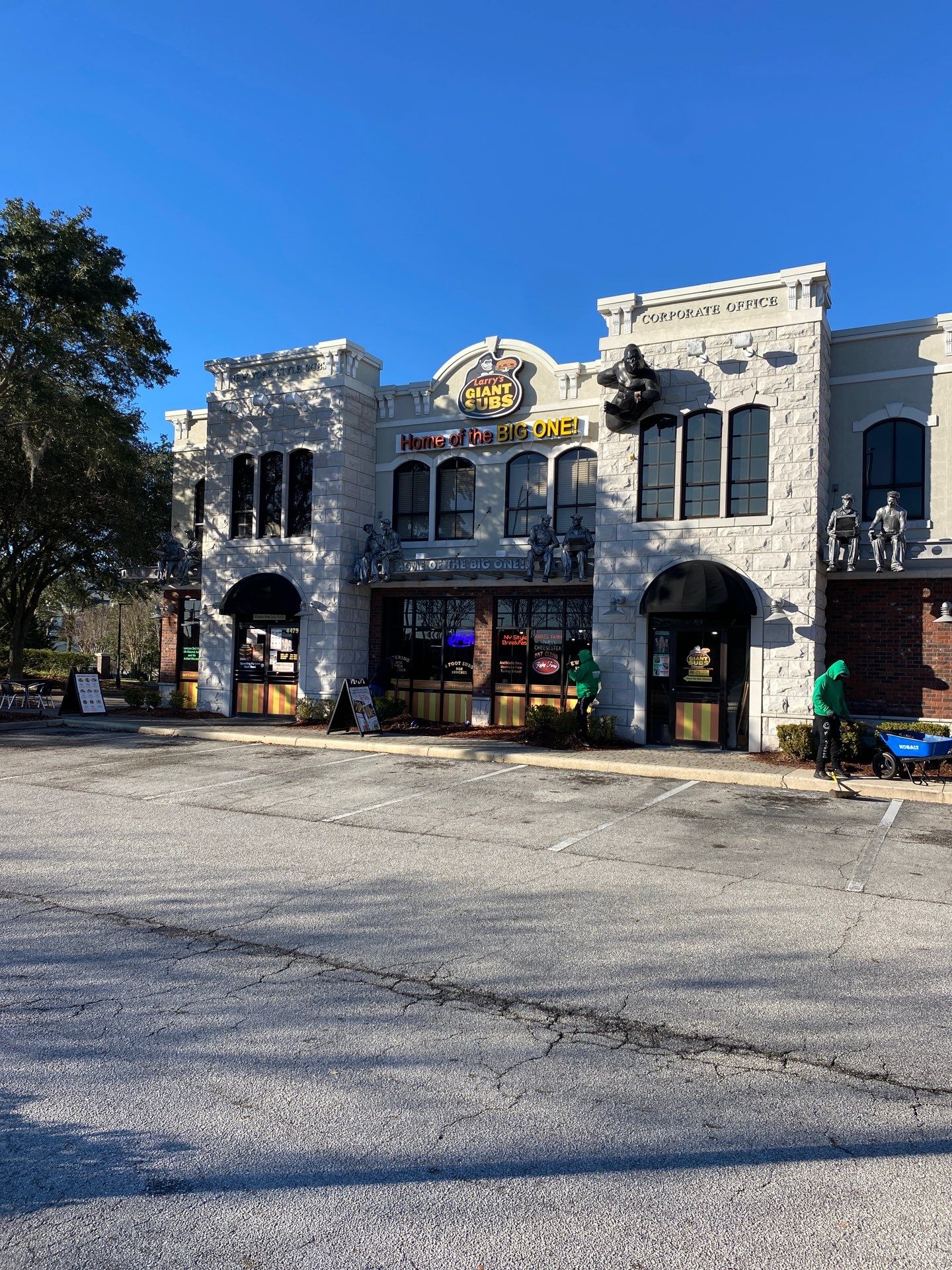 Larry’s Giant Subs | Rock & Mulch by ProGreen Services