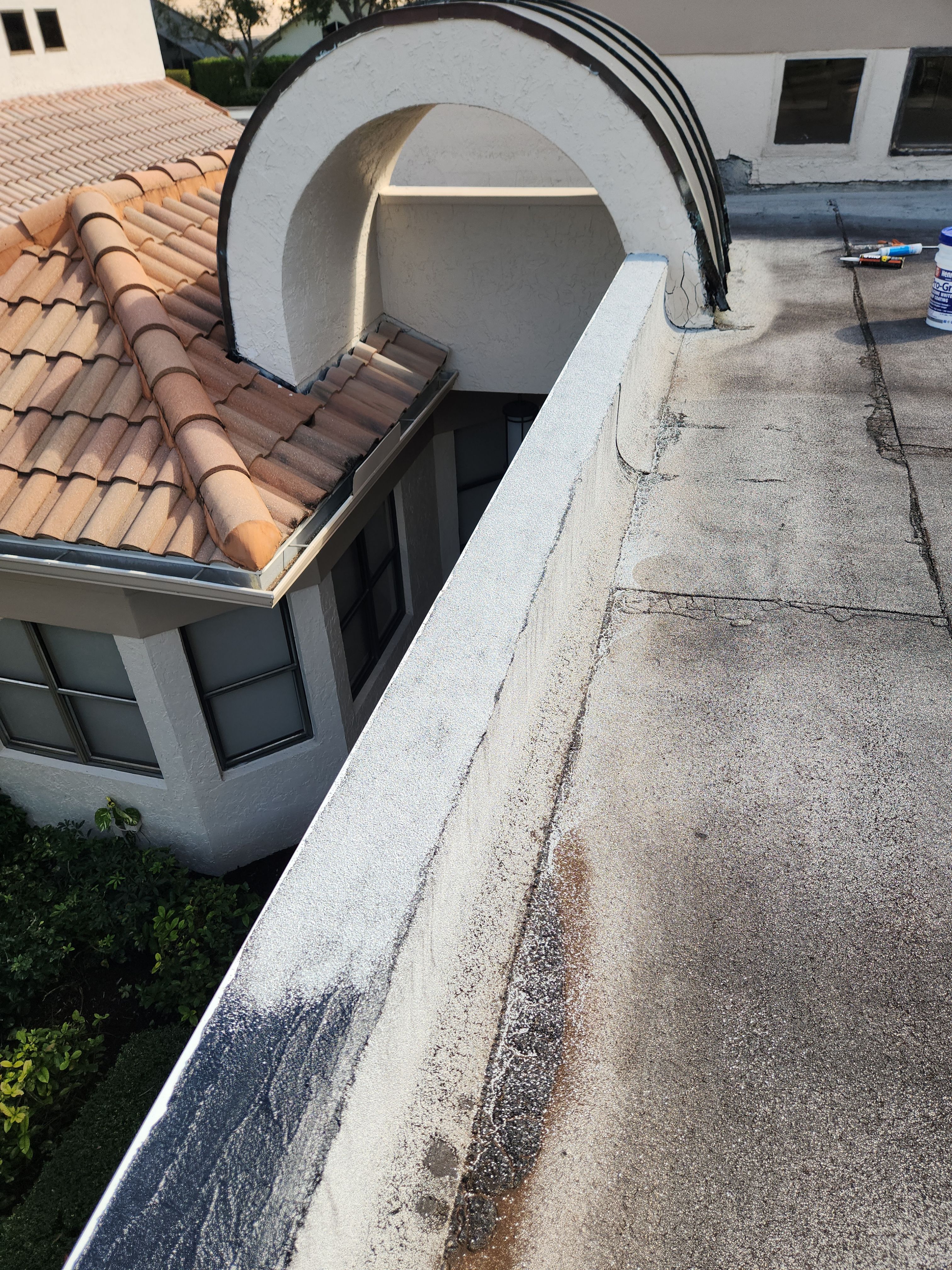 Flat Roof Waterproofing and Silicone Coating in Boca Raton by Aastro Roofing