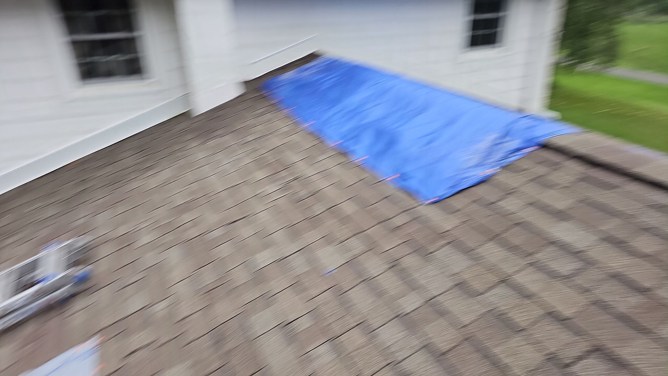 ATLAS PINNACLE COLOR: BLACK SHADOW by Eagle Eye Roofing