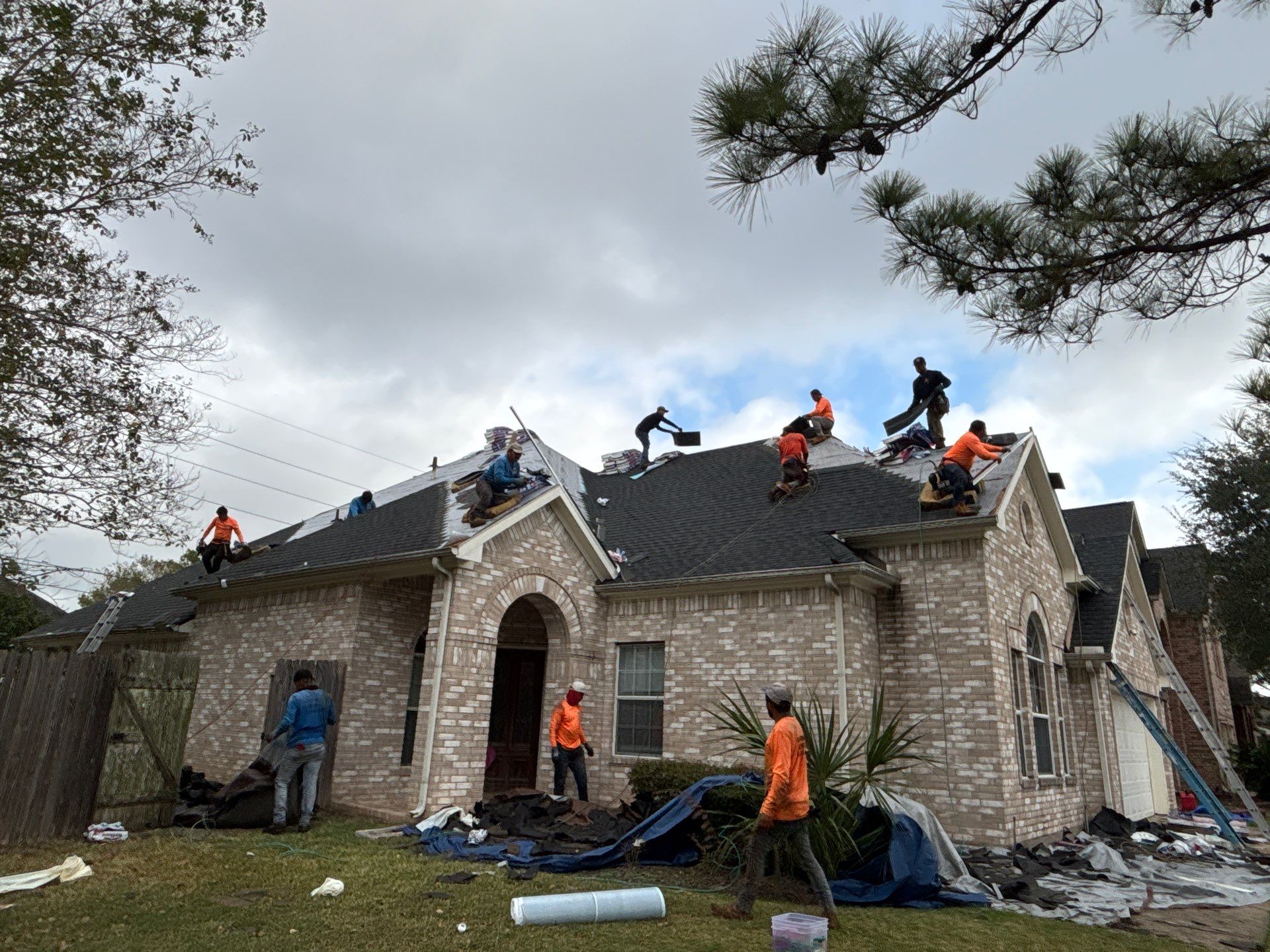 Roof Replacement in Ashford Lakes, Sugar Land TX by Roof Repair Company