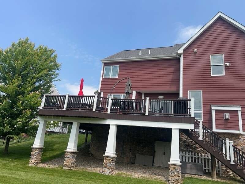 Countrylane Red James Hardie Siding Replacement in Franklin Park by Knockout Home Solutions