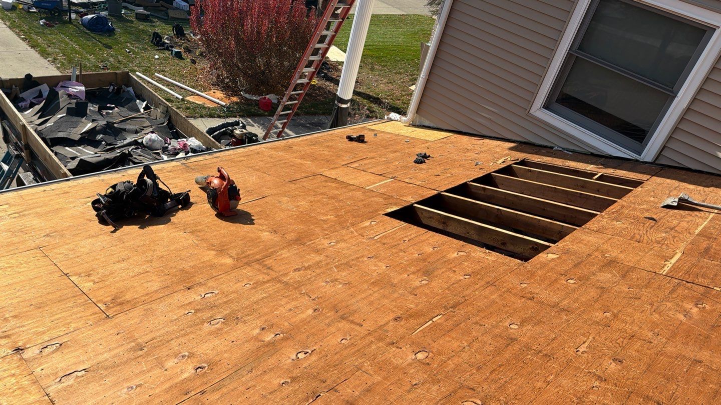 Roof Replacement using Owens Corning Onyx Black by 180 Contractors