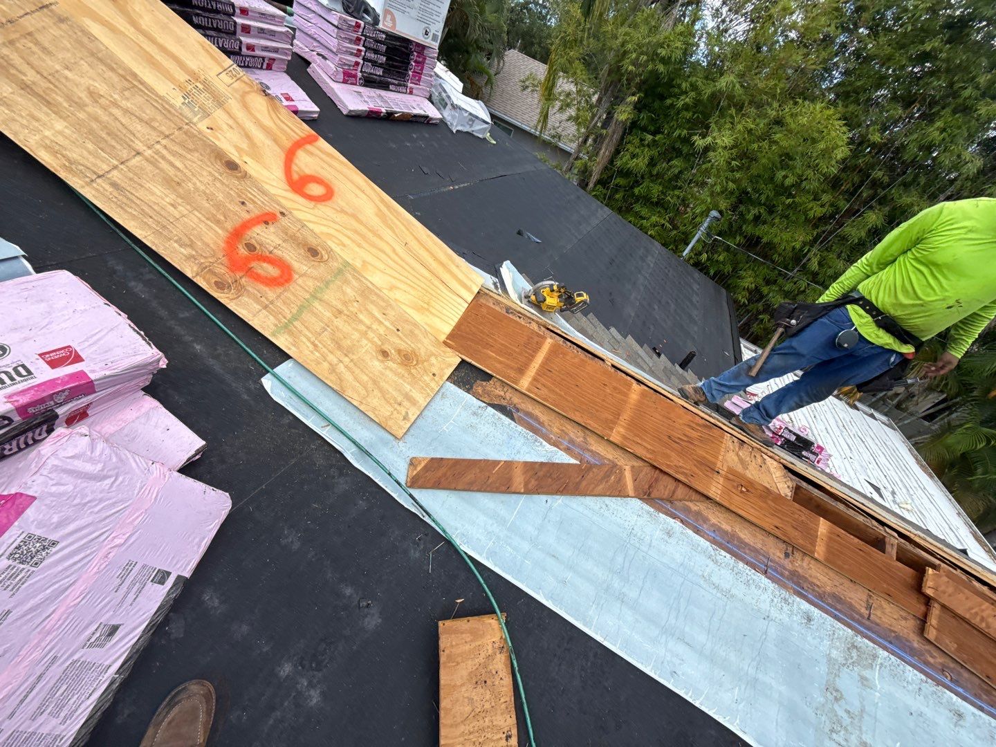 Project in St. Petersburg 33704 by Mitchell Roofing Company LLC 