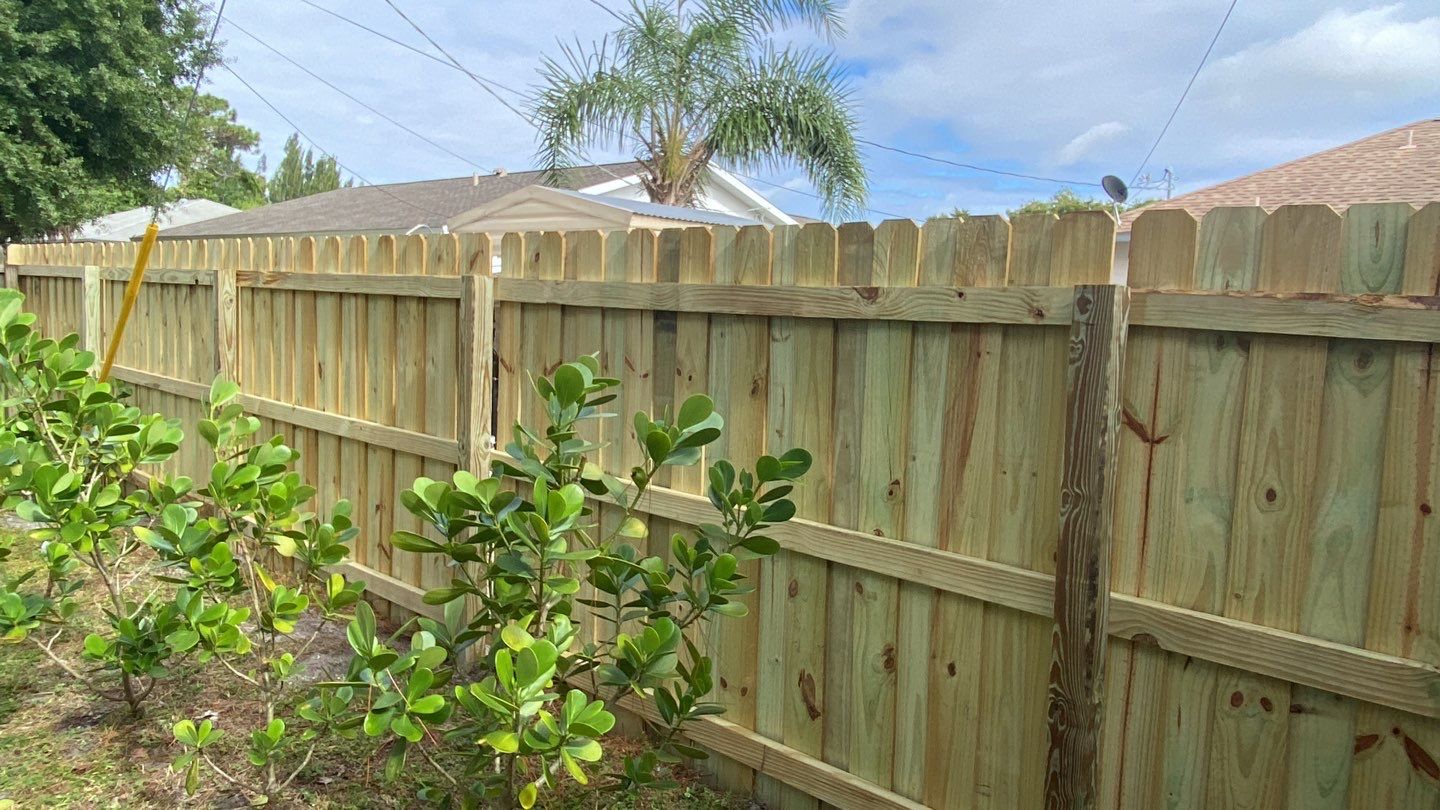 Wood Fence Installation using Board on Board Wood Fence by Asap fence and gates, LLC