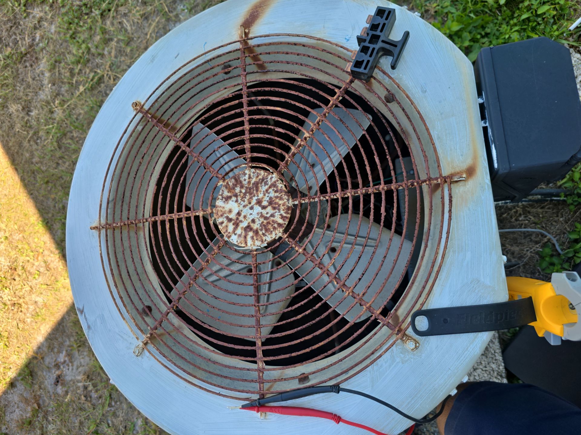 AC Unit Not Cooling by AMB-WORKS APPLIANCE REPAIR