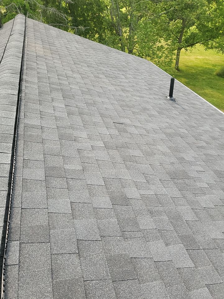 ATLAS PINNACLE HP W/SCOTCHGARD COLOR: BLACK SHADOW by Eagle Eye Roofing