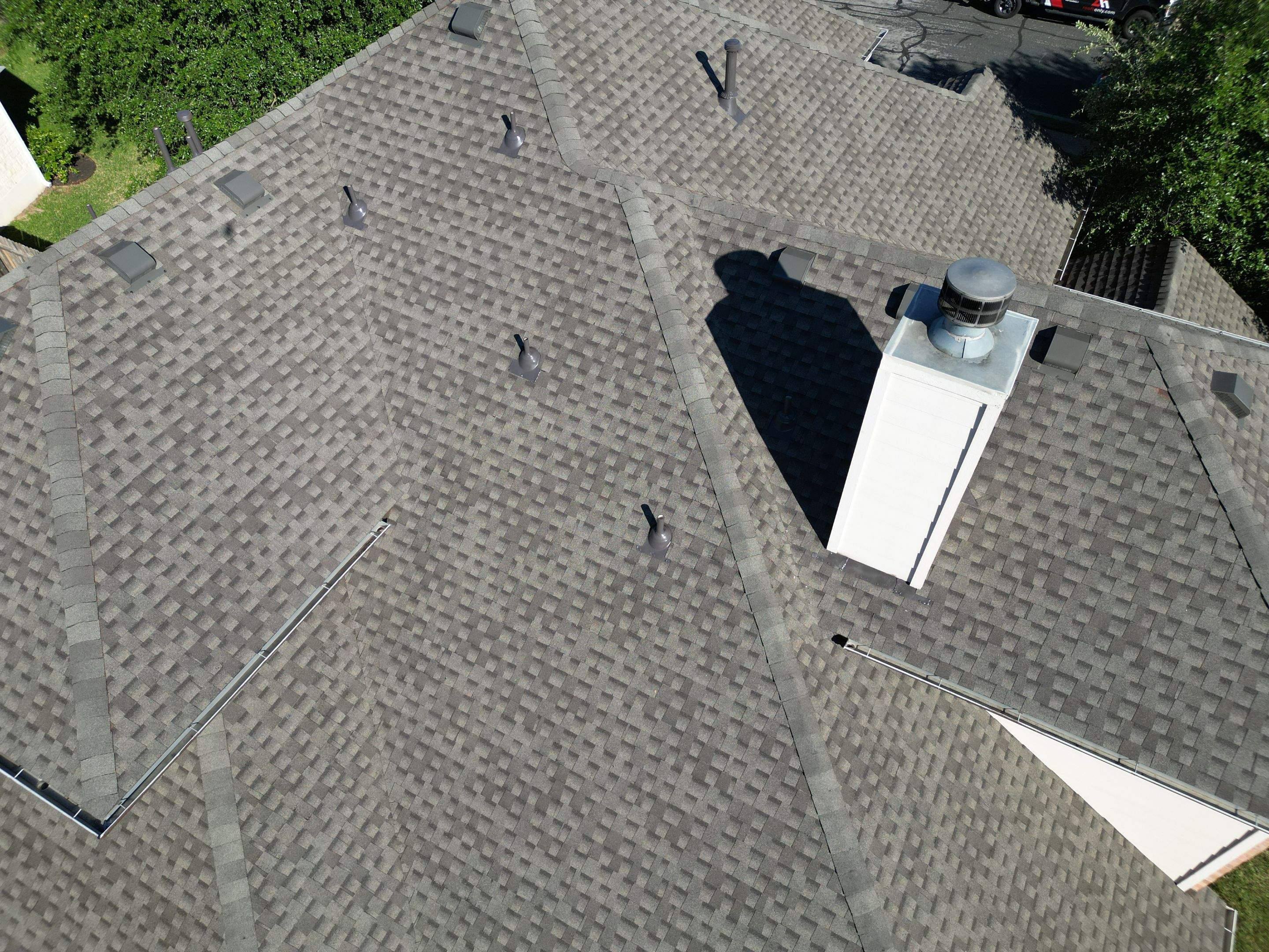 Weathered Wood - GAF Timberline HDZ by RoofsOnly.com