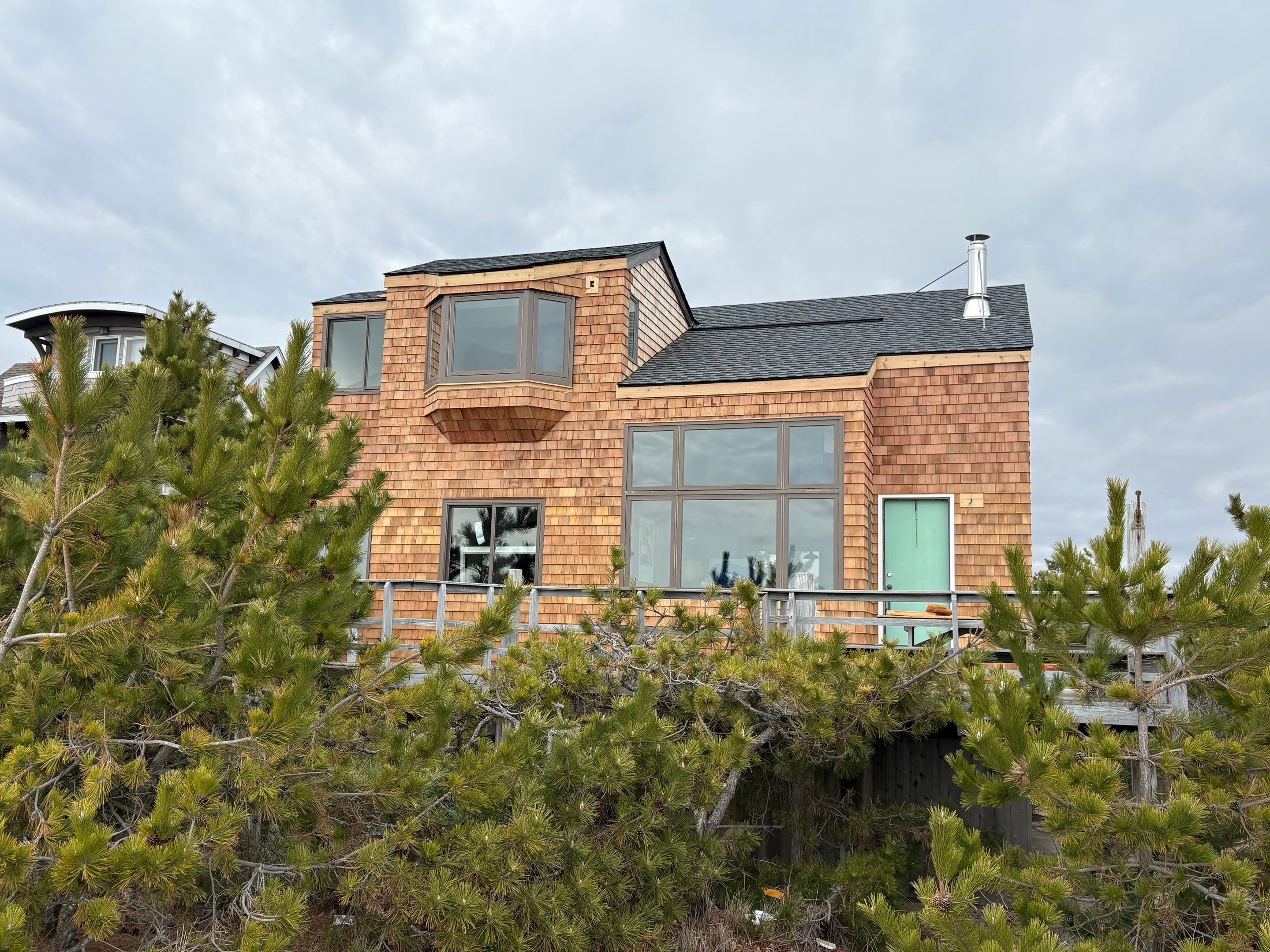 Atlantic Ave - Red Cedar Siding by Rinaldi Brothers