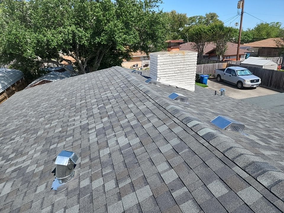 Residential Roofing Installation using Certainteed Landmark Georgetown Grey by Galvan Roofing and Construction