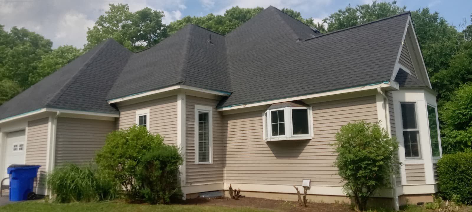 DiGIorgi installs a brand new roof in New Hartford by DiGiorgi Roofing and Siding Inc