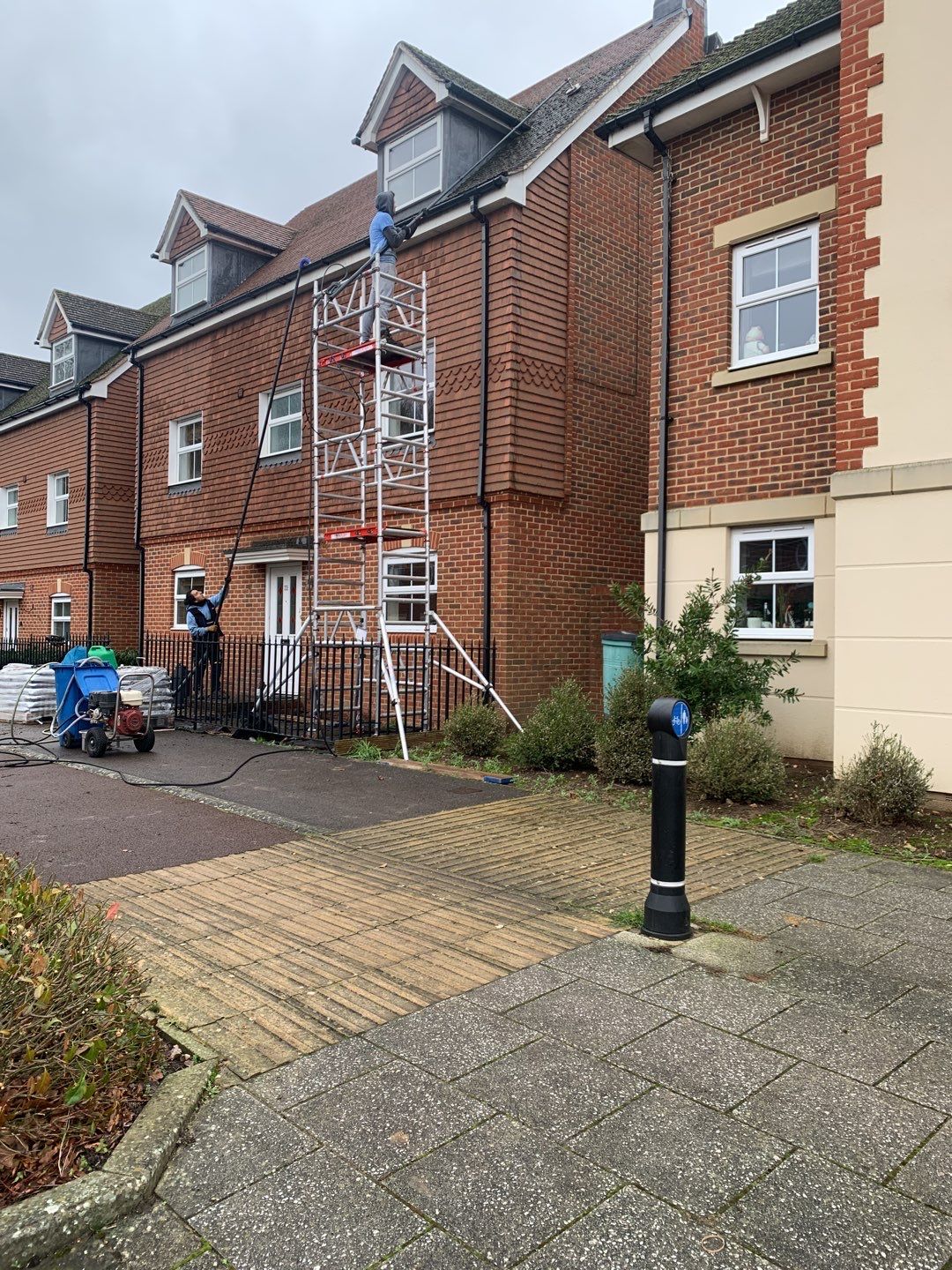 Roof Clean using Mosmatic FSC and Biocide by Ges Exterior Cleaning ltd