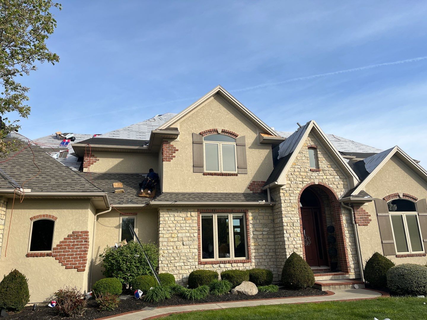 Residential Roofing Installation using GAF Timberline HDZ Weathered Wood by Nitro Roofing and Construction