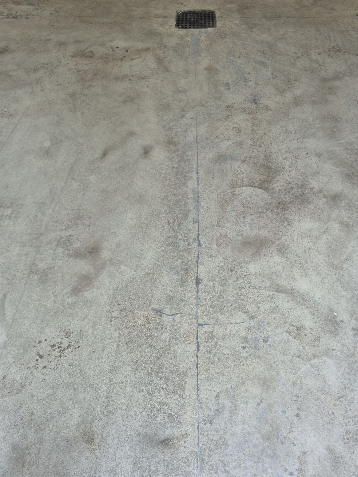 Freeland Garage by Wise Coatings of Central Michigan