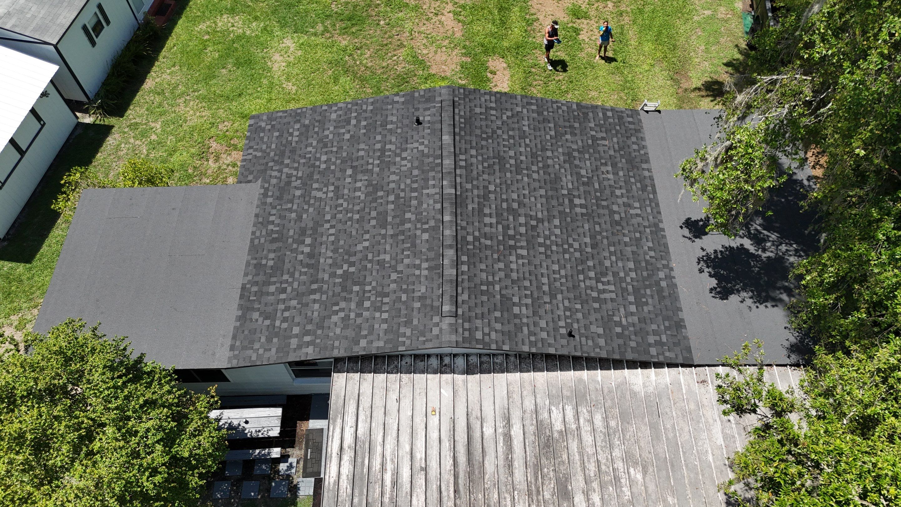 Roof Replacement in Lutz, FL by Steadfast Roofing 