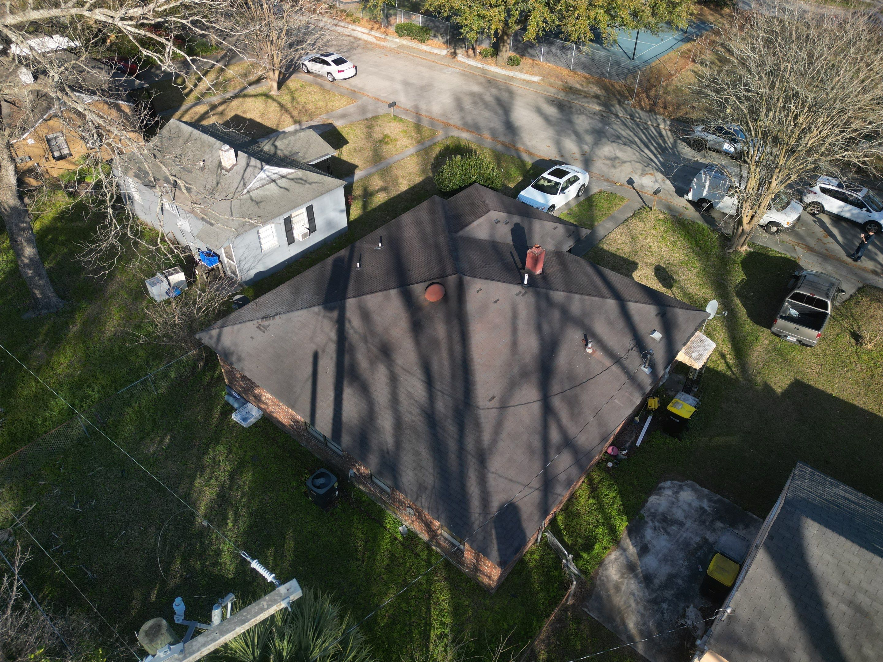 Atlas Pinnacle Pristine: Transforming Residential Roofscapes with Superior Installation by Talya Roofing