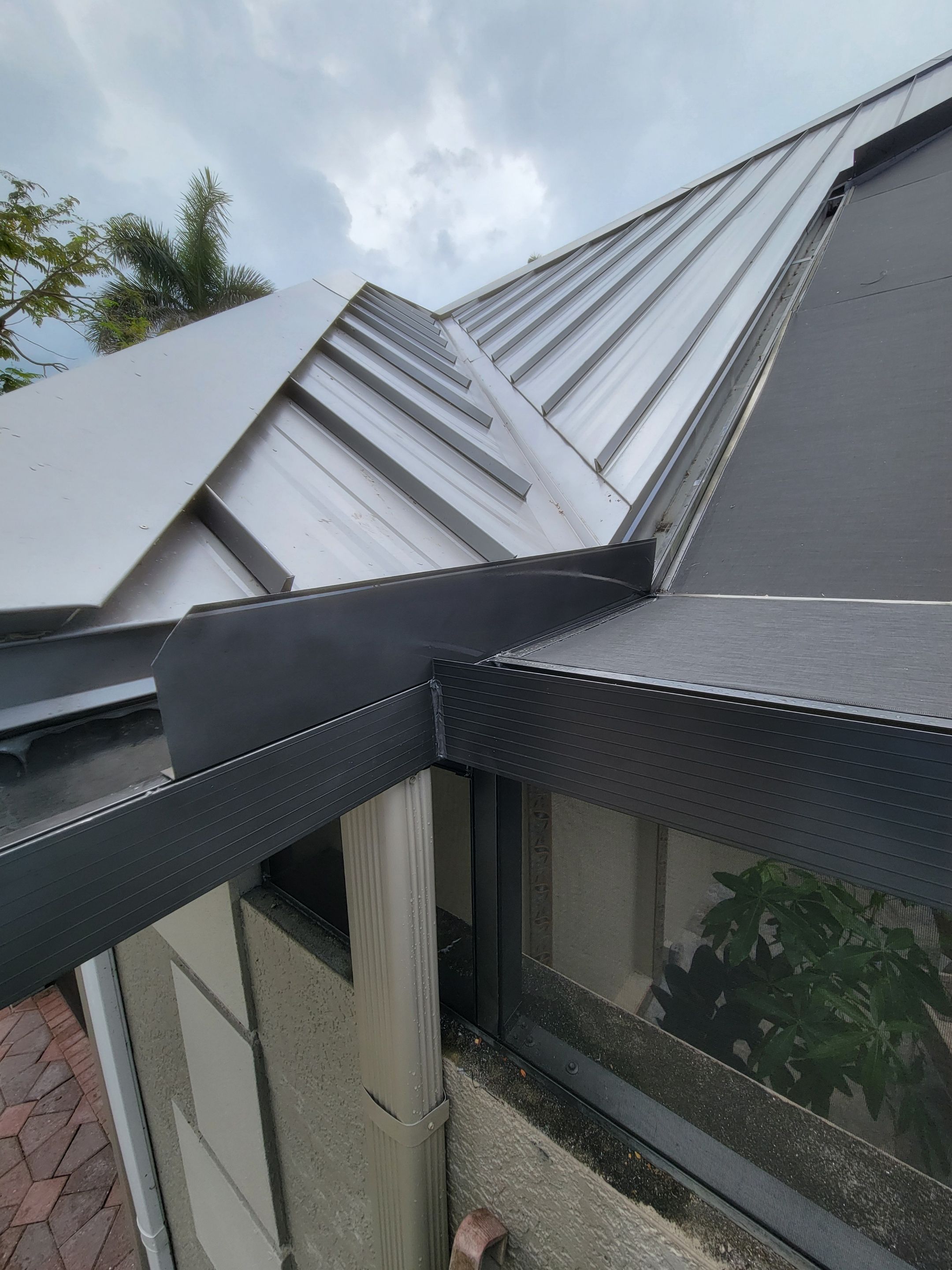 Leaf Guard Installation in Fort Myers FL by Gutter Professors