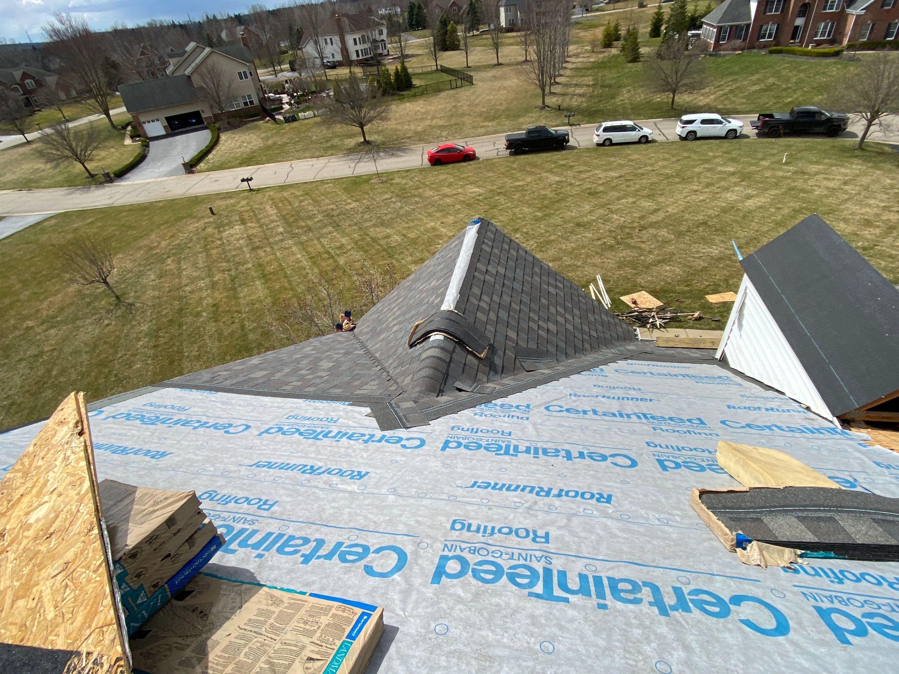 Roof Replacement using CertainTeed Landmark by 180 Contractors