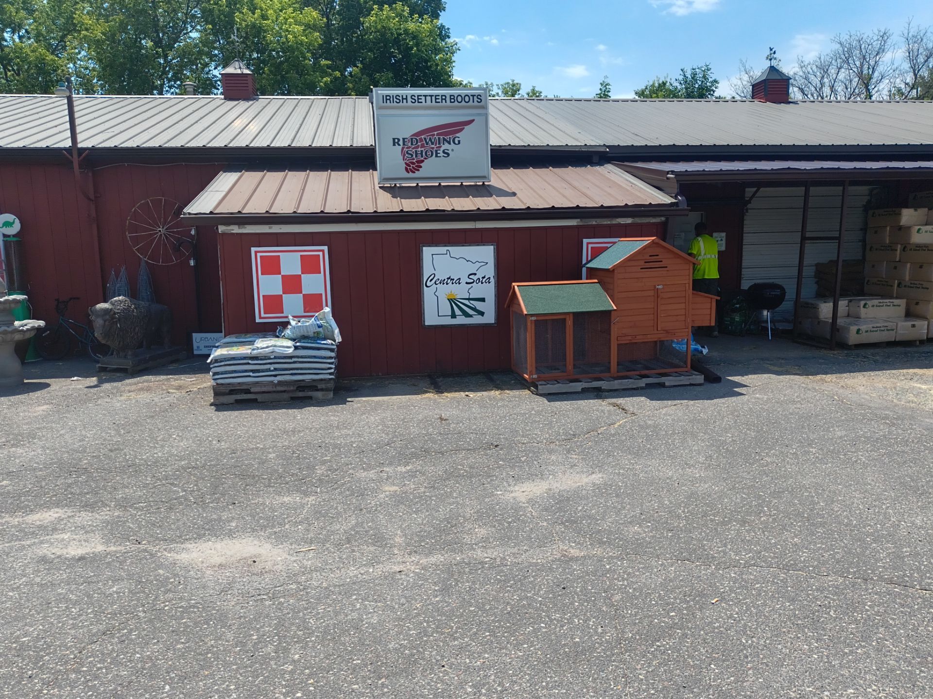 6" Commercial Seamless Gutter Installation – Buffalo County Store by Next Level Seamless Gutters / Exteriors Inc.