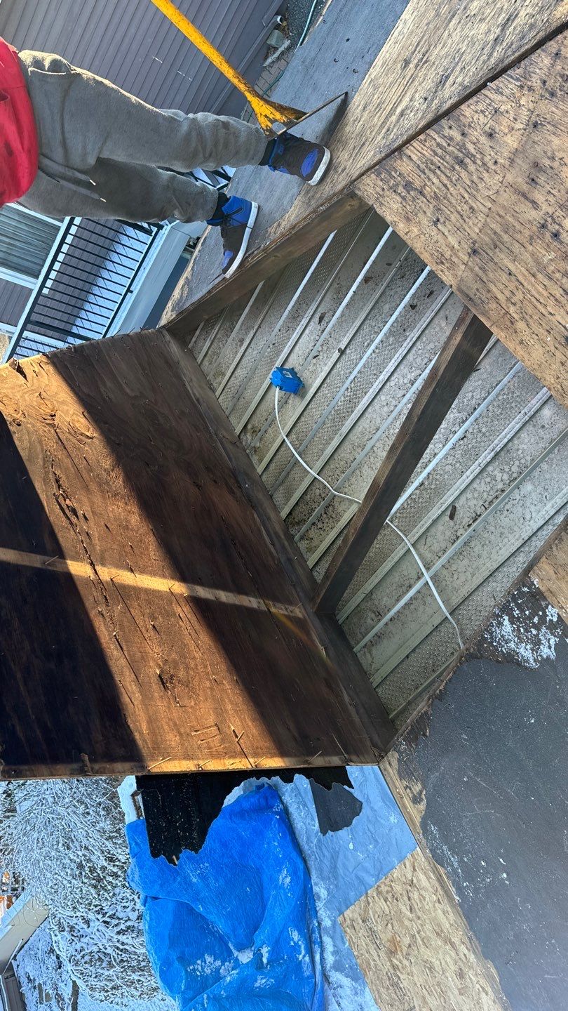 Roof Replacement using CertainTeed Landmark by 180 Contractors