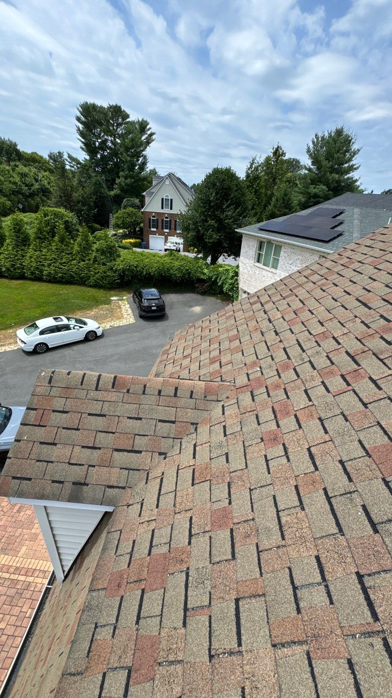 McLean: Residential Roof Installation with Landmark Pro Designer Shingles in Max Def Moire Black by RM Banning, Inc.