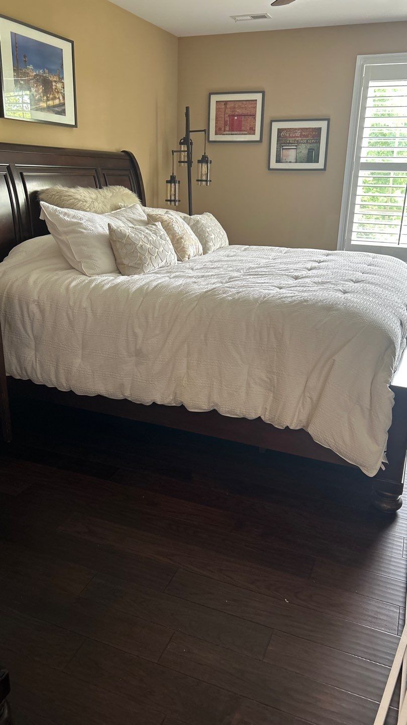 Engineered Hardwood Install  by Footprints Floors of Nashville