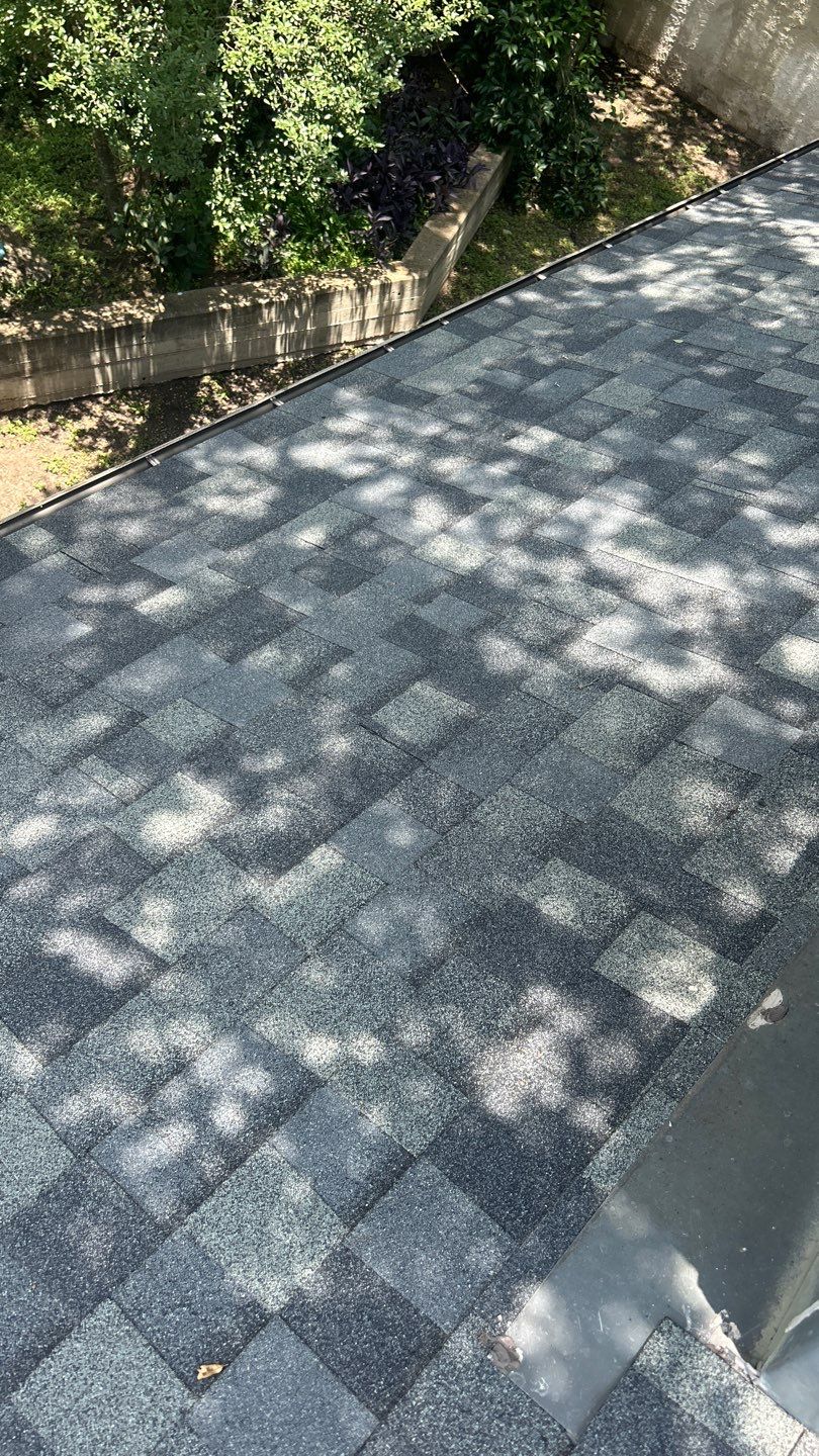 Estate Gray - Owens Corning TruDefinition Duration by RoofsOnly.com