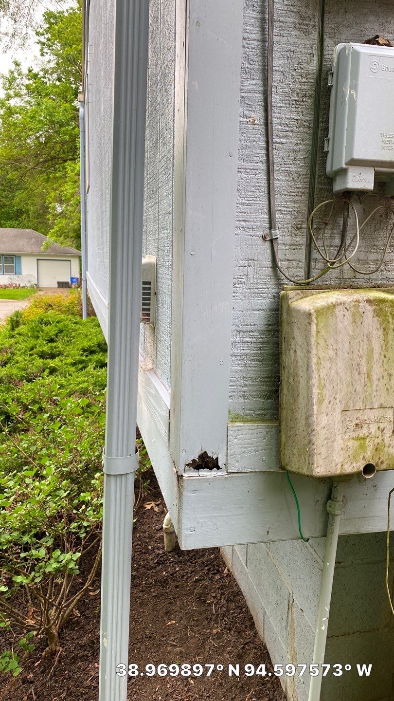 Siding Installation in KCMO by EEC  Windows, Siding & Roofing 