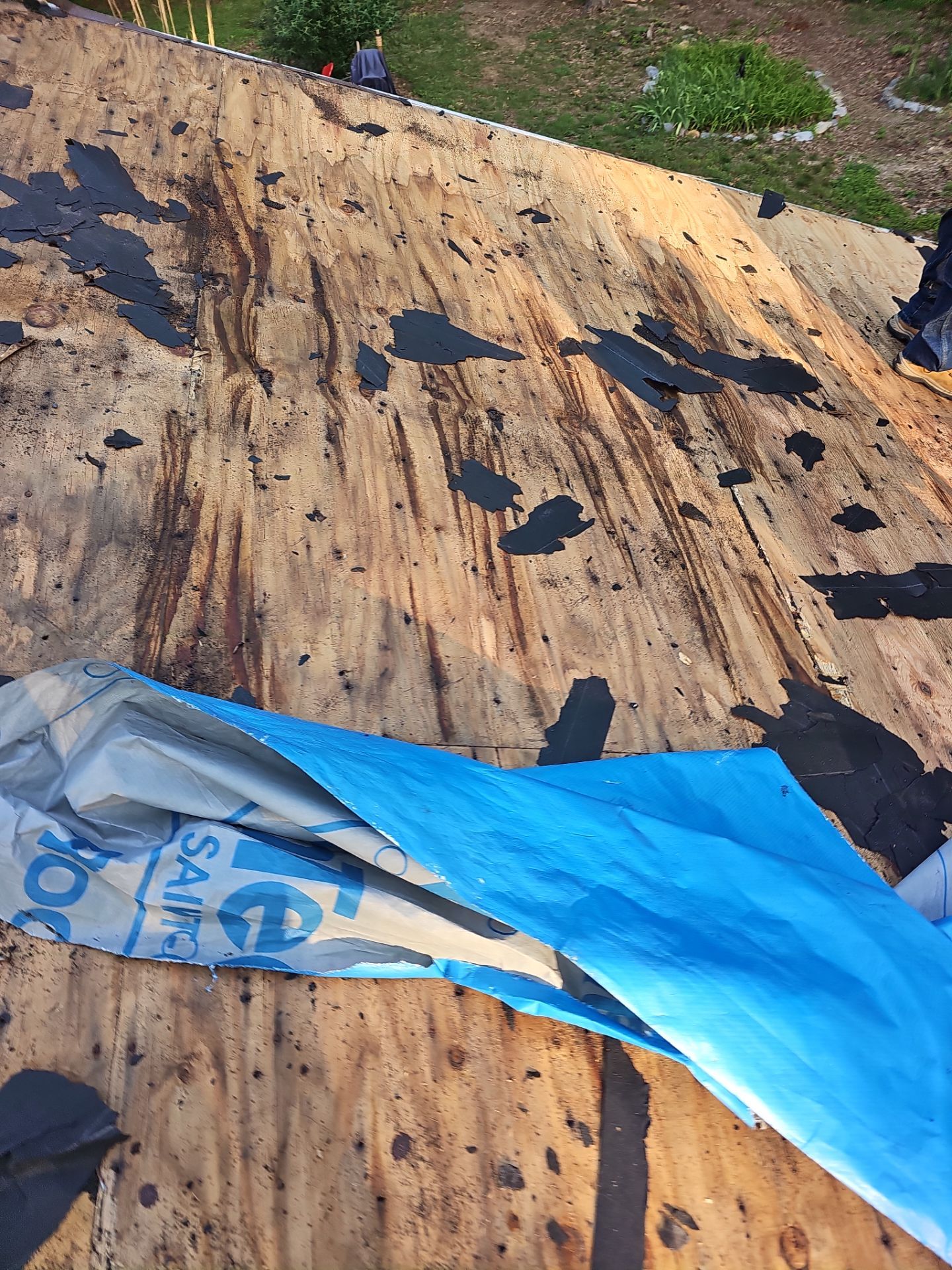 Roof Replacement - Shenandoah by Winchester Roofing