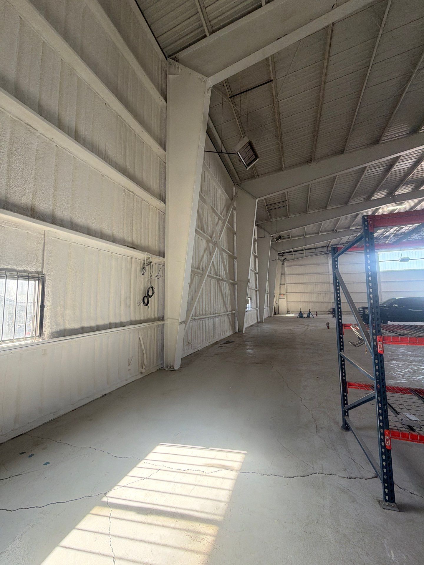 20,000 SF Airplane Hangar  by Apex Insulation Solutions