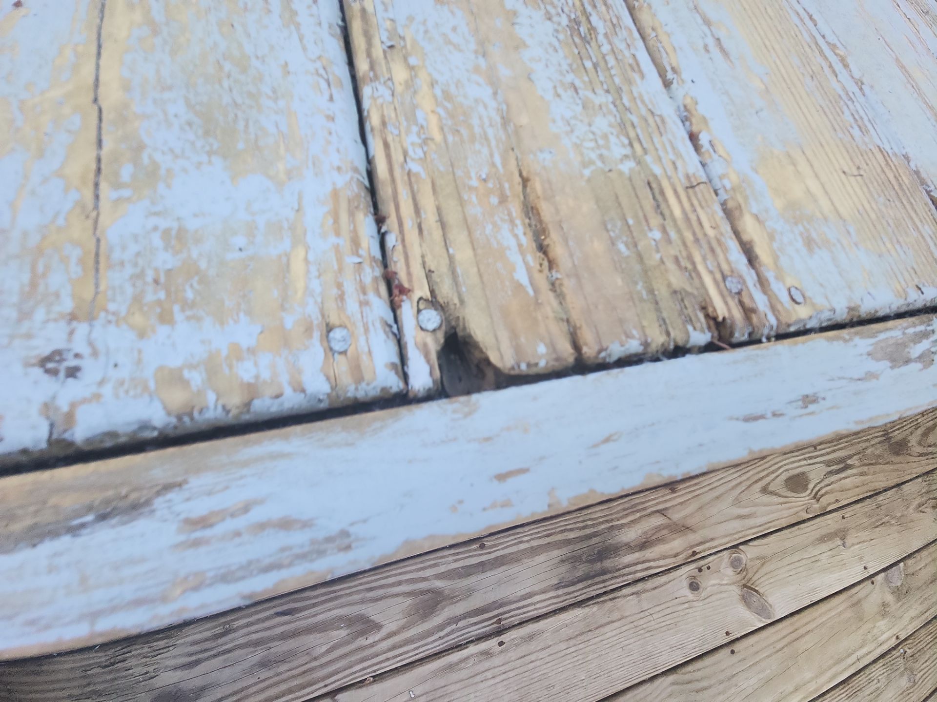 Deck using AcryFin by DuraSeal