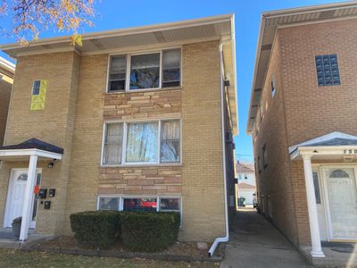 Full Roof Replacement w/ new gutters