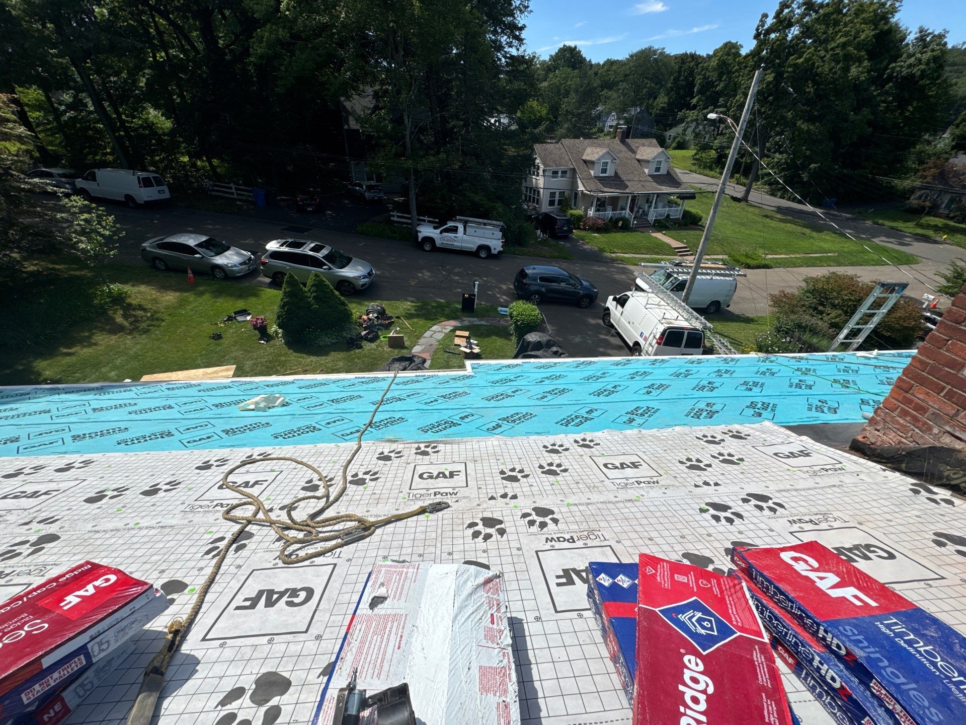 Asphalt shingles in Hamden by DiGiorgi! by DiGiorgi Roofing and Siding Inc