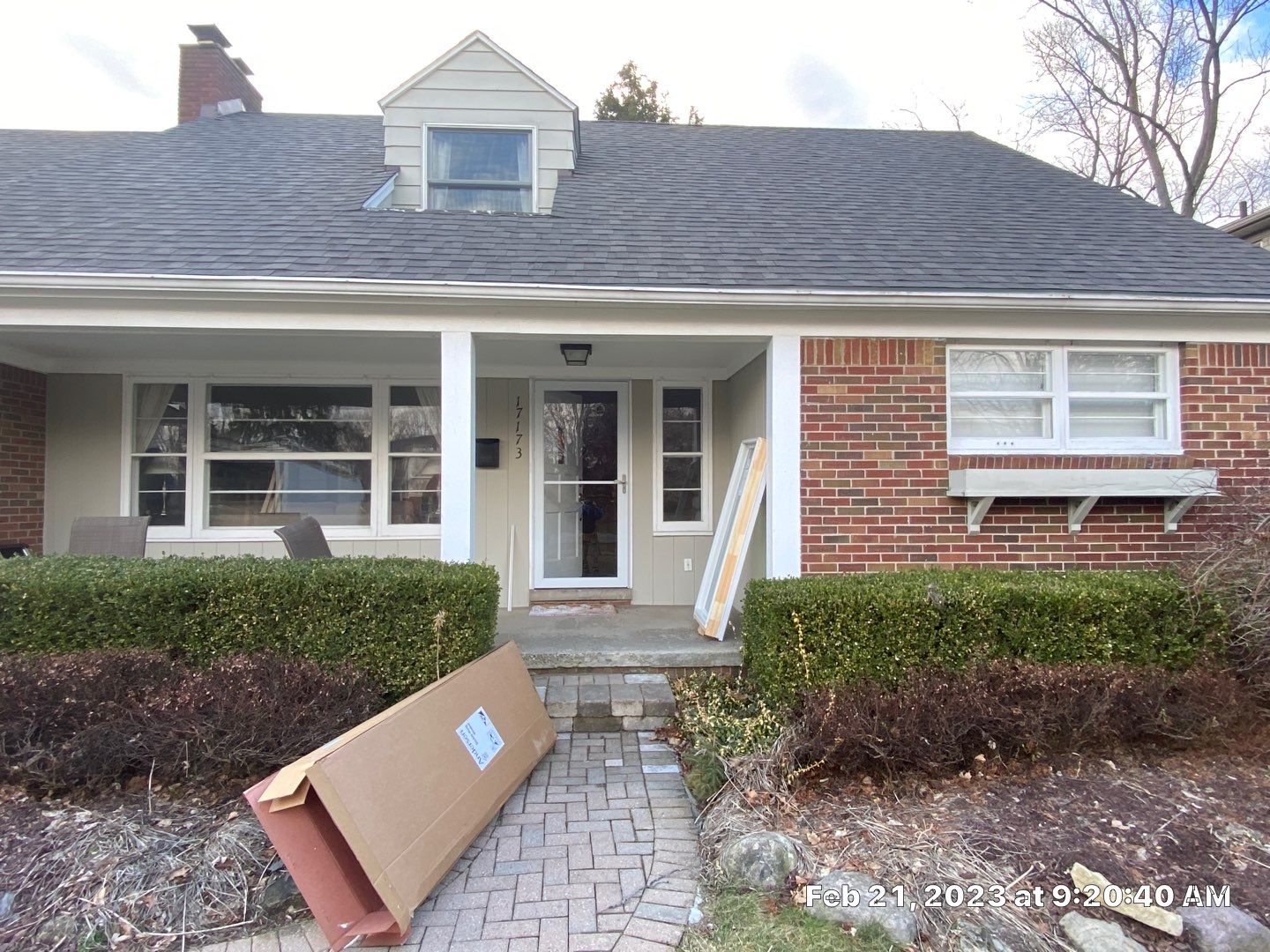 Window Installation using Replace windows  by Smart Roof