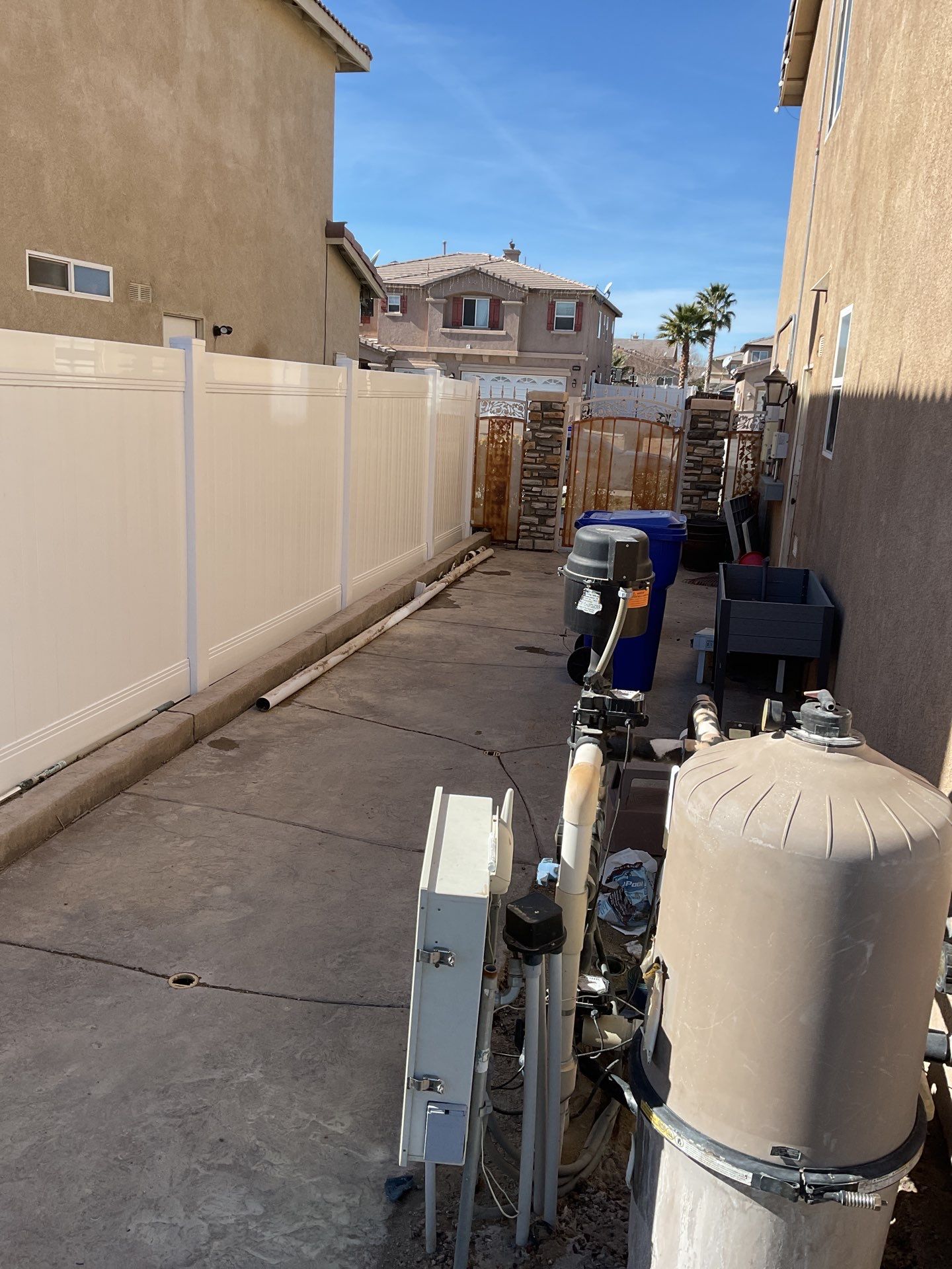 Fence Installation using Vinyl by Fence Guys Inc.