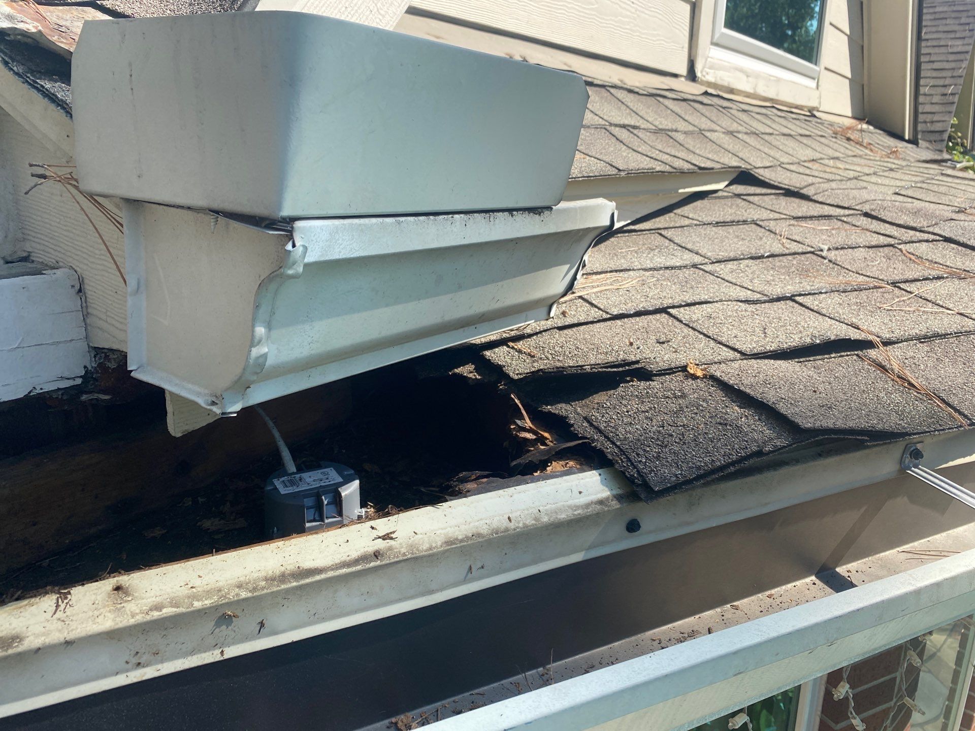 Residential Roofing Repair using Owen's Corning Duration (Lifetime) Shingles by Roof Repair Company