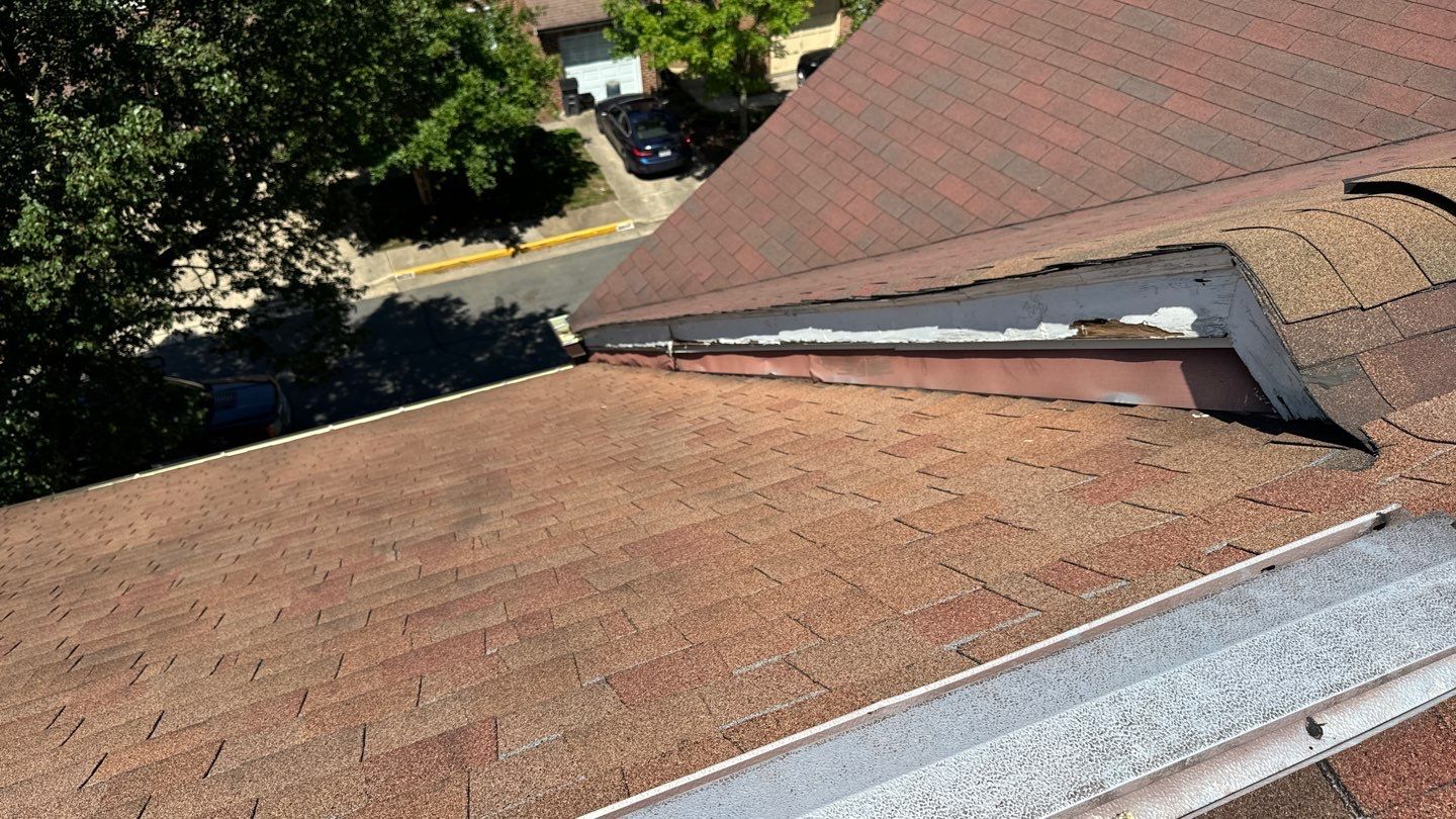 Alexandria: Roof Replacement with CertainTeed Landmark Pro in Max Def Burnt Sienna by RM Banning, Inc.